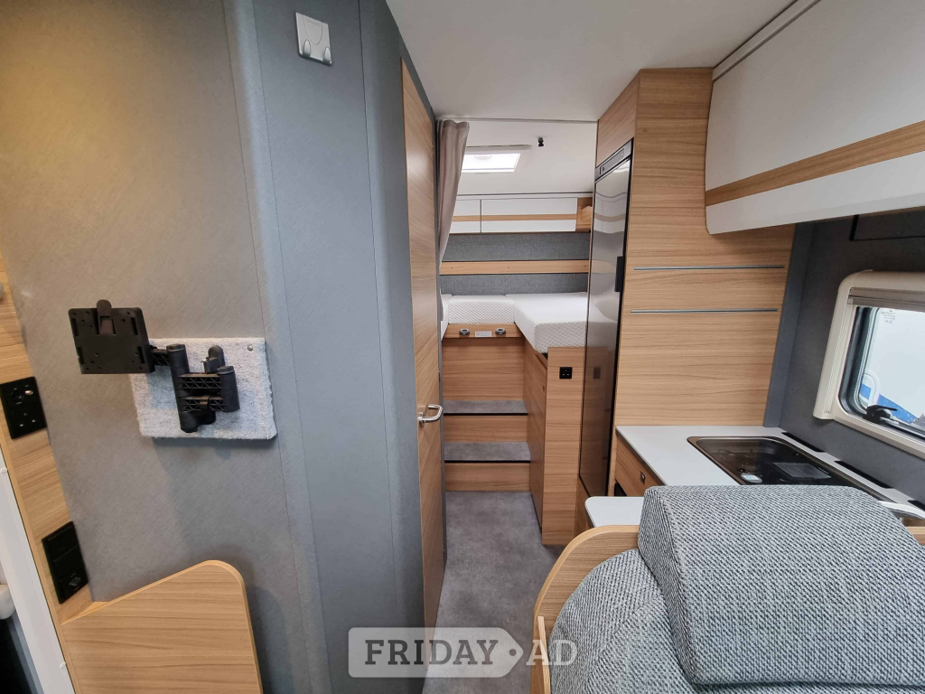 [2 berth ]Dethleffs Just 90 T6812