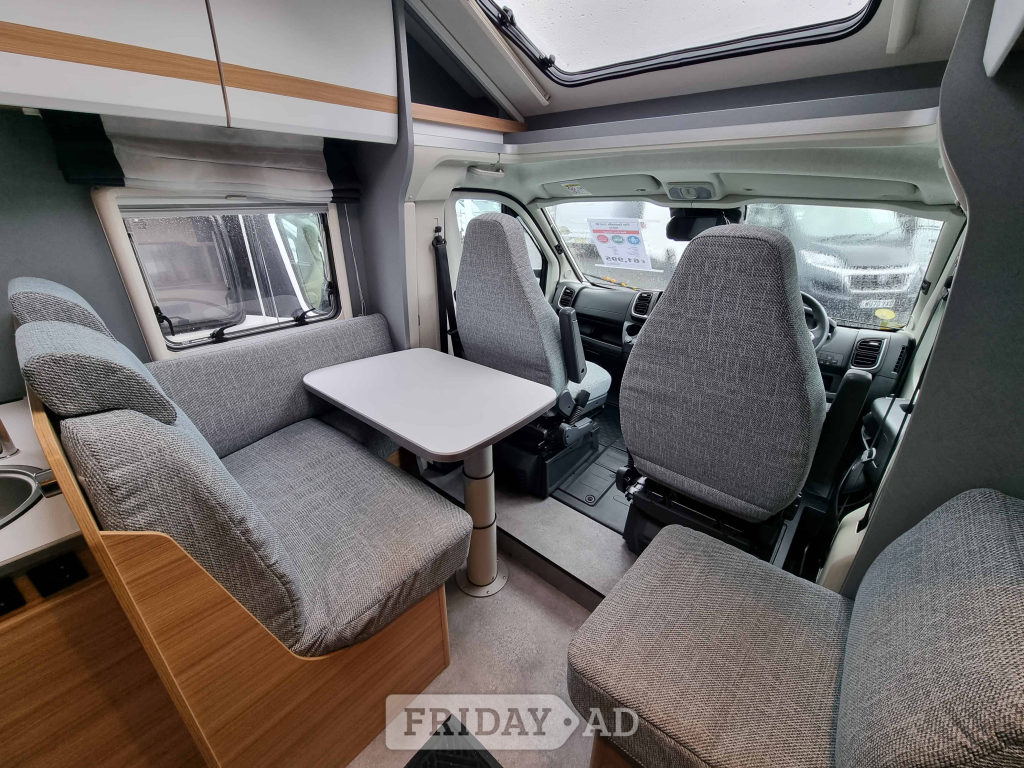Dethleffs Just 90 T6812 2023 for sale - Motorhomes & Caravans