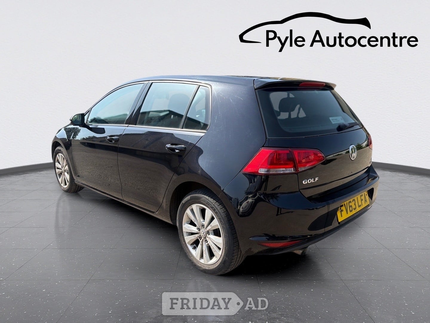 Volkswagen Golf 2013 - Cars