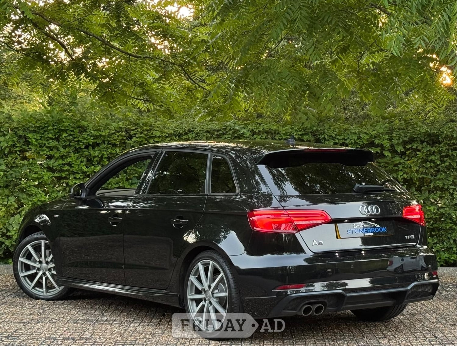 [ berth ]Audi A3