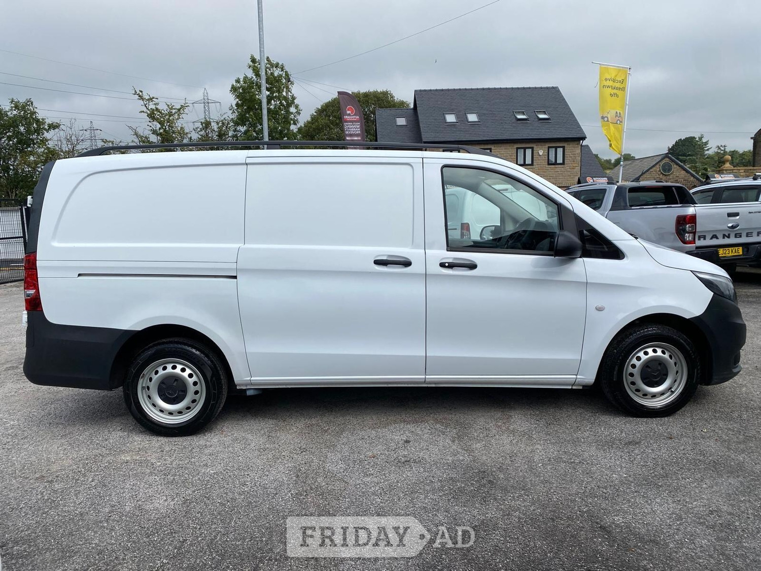 [ berth ]Mercedes-Benz Vito