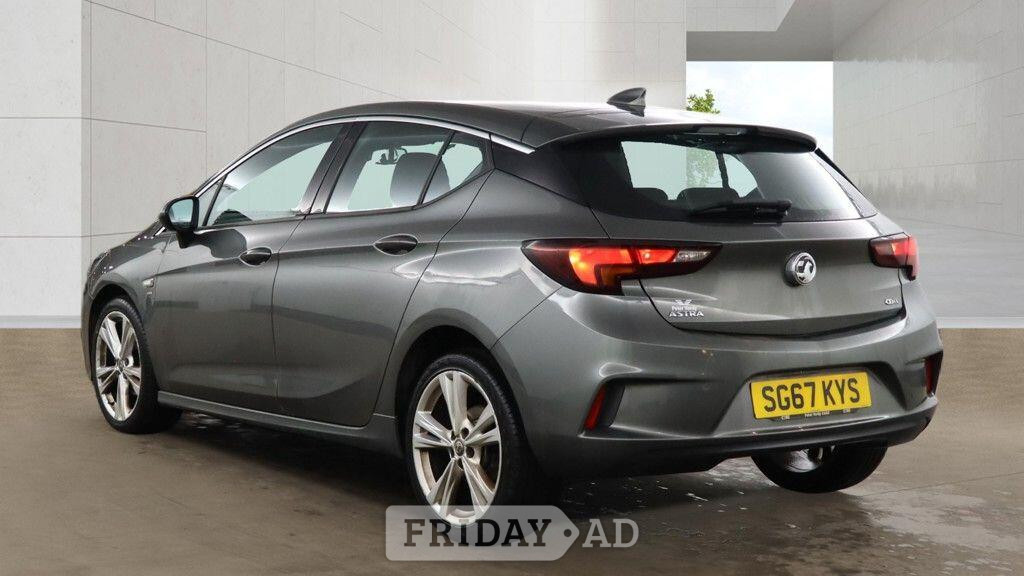 [ berth ]Vauxhall Astra
