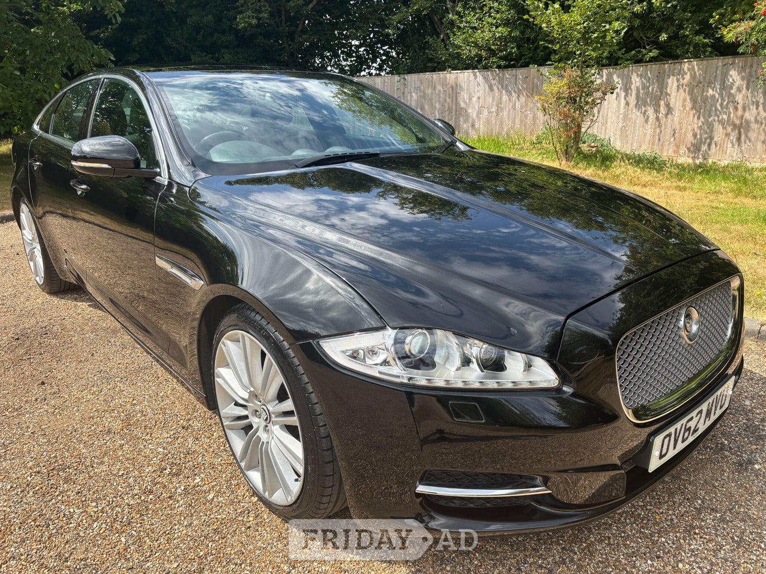 Jaguar XJ High Wycombe