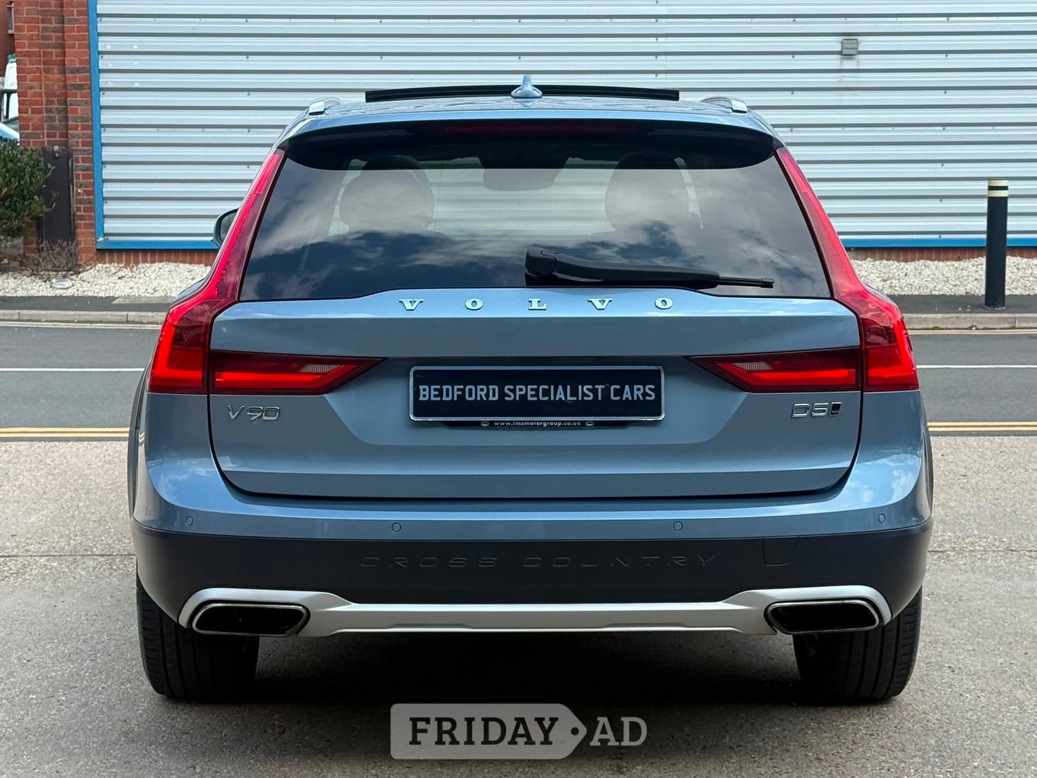 [ berth ]Volvo V90