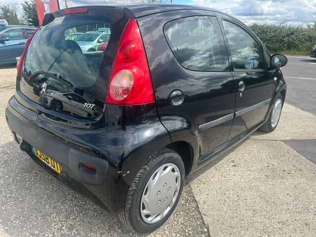 Peugeot 107 2008 - Cars in Burford