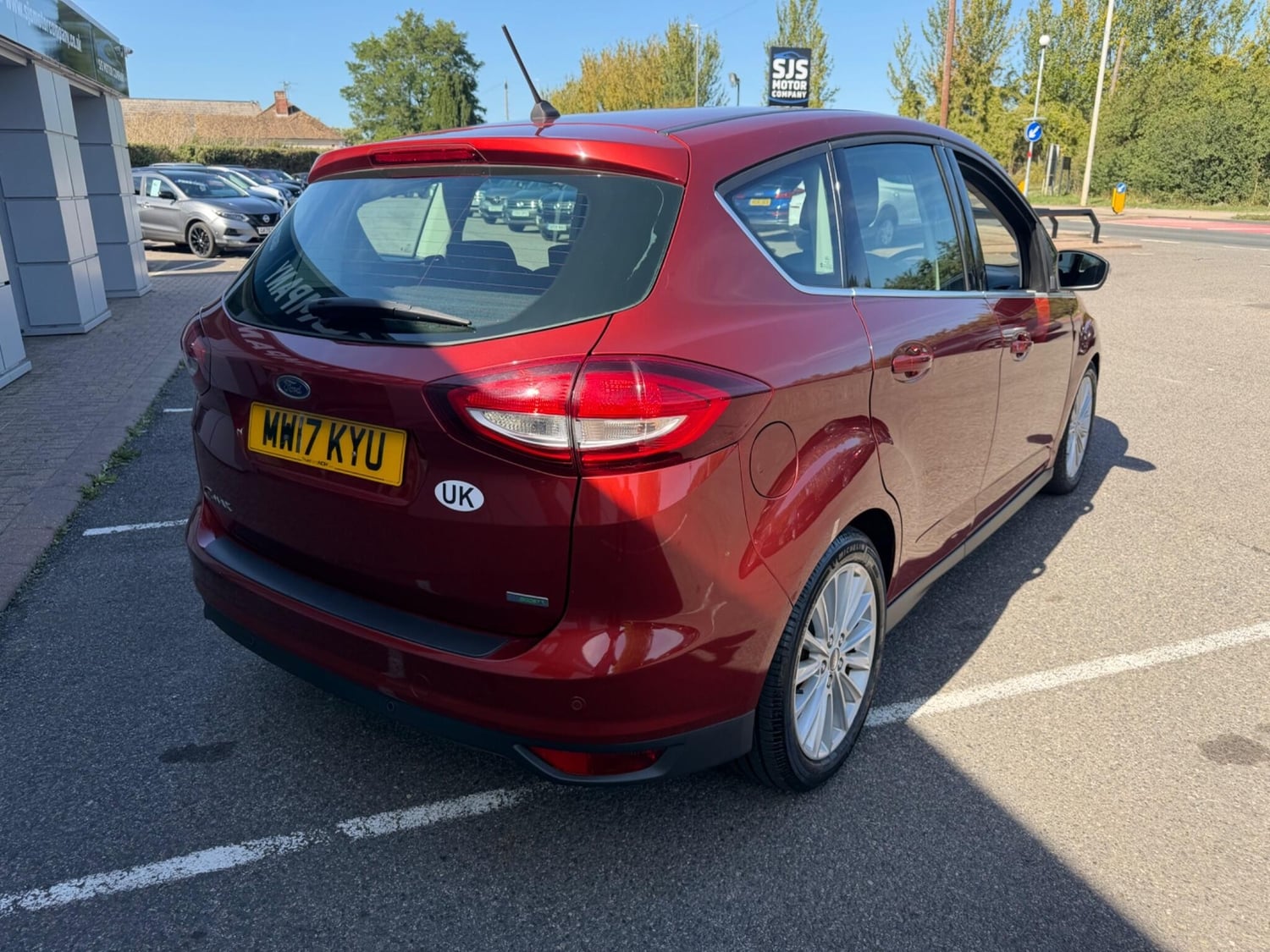 Ford C-MAX 2017 - Cars