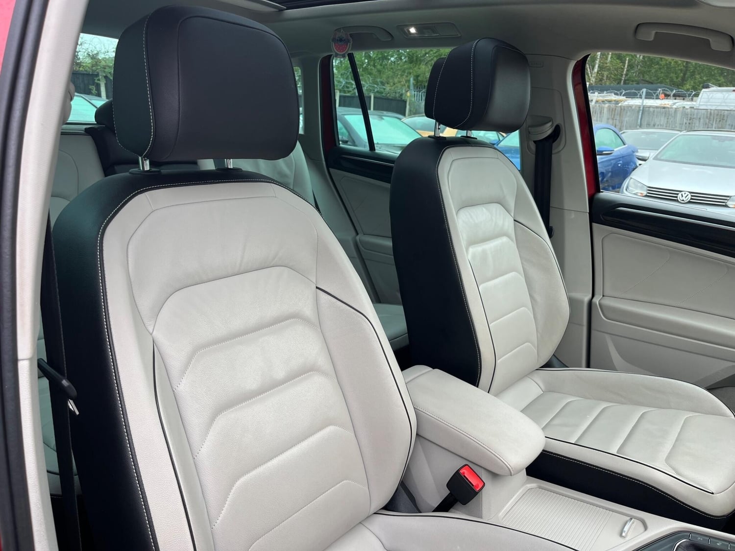 [ berth ]Volkswagen Tiguan
