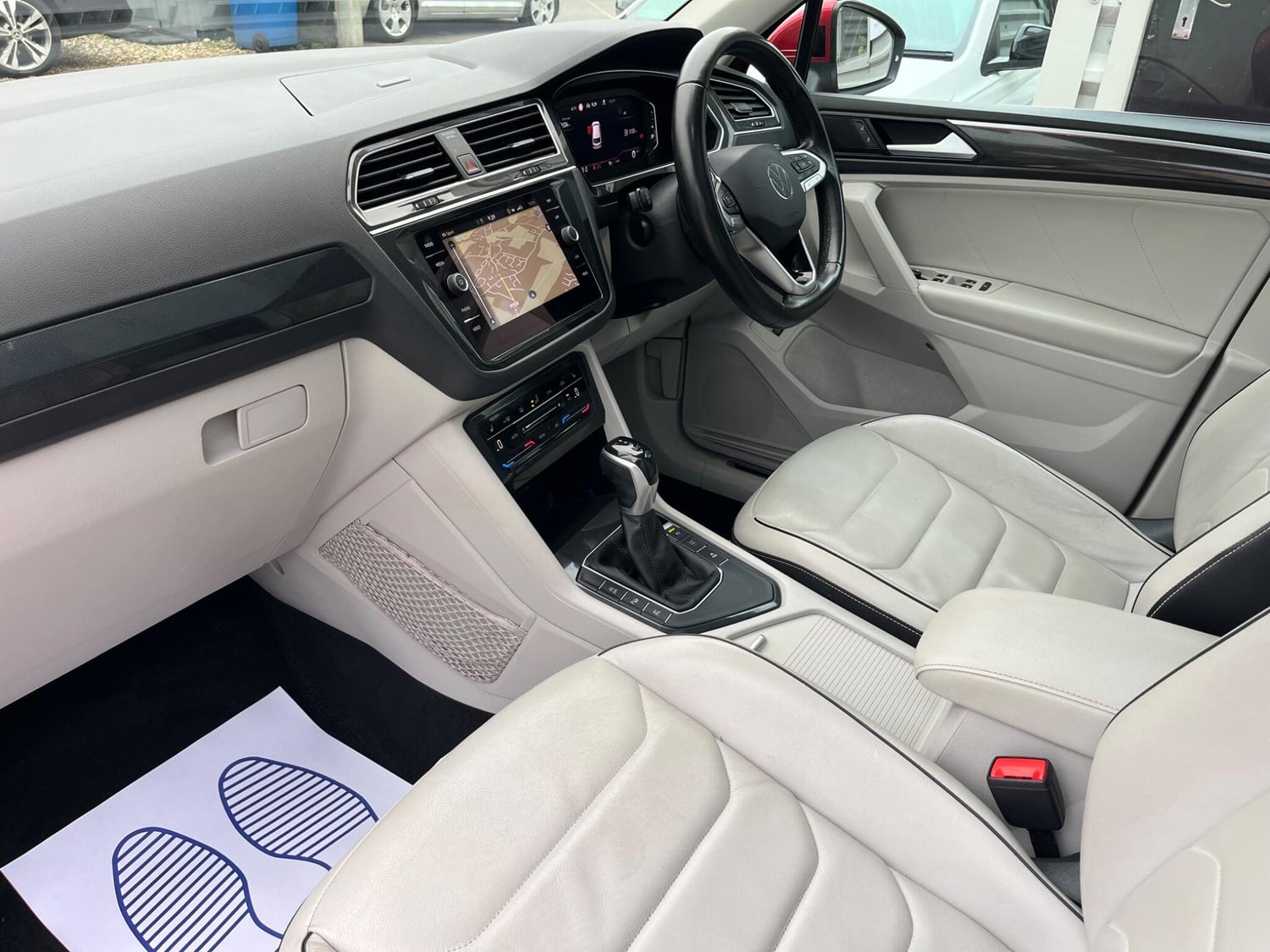 Volkswagen Tiguan 2021 - Cars in Farnham
