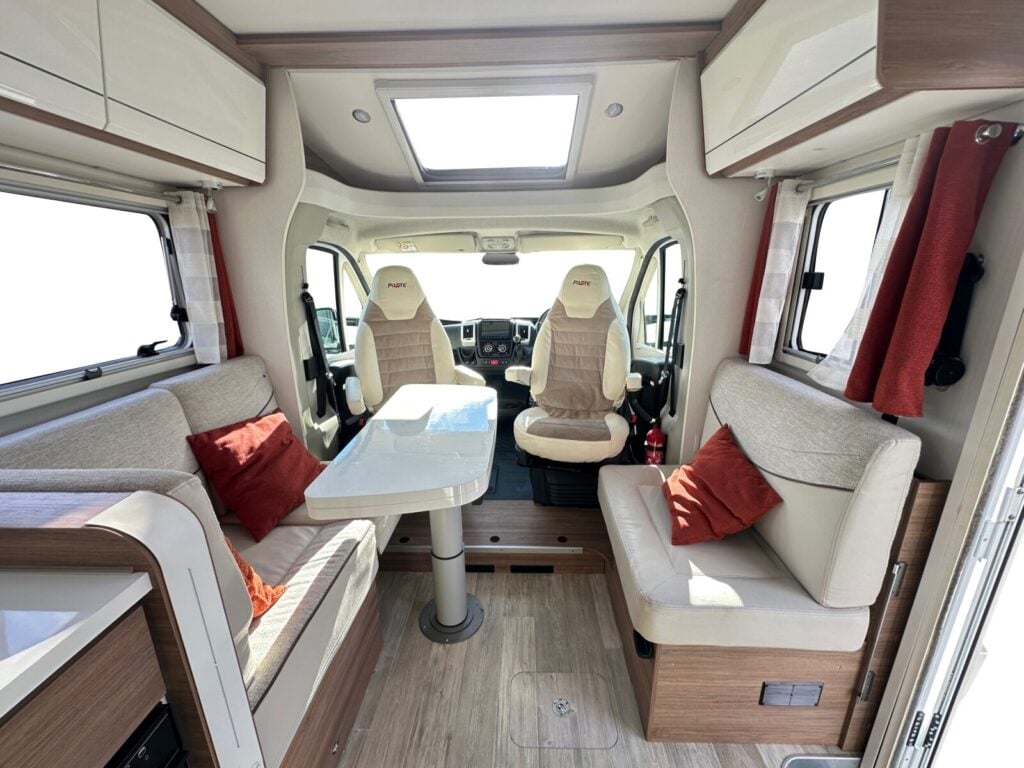 Pilote P740 Exclusive Edition Essential Llanelli