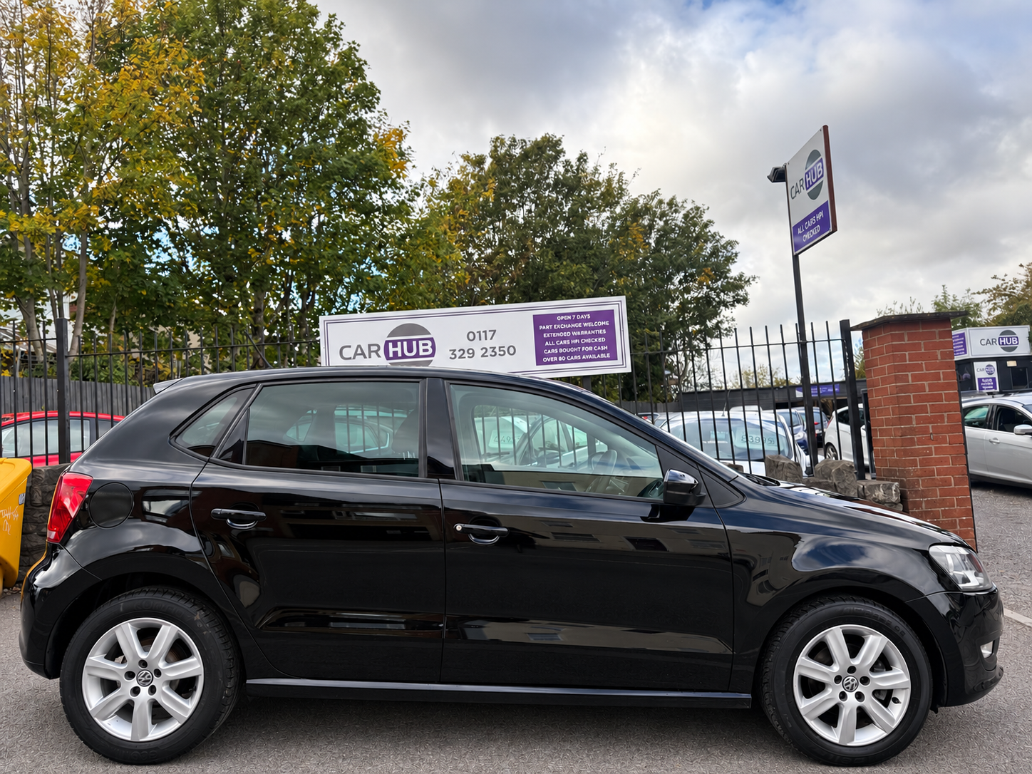 Volkswagen Polo 2013 - Cars in Bristol