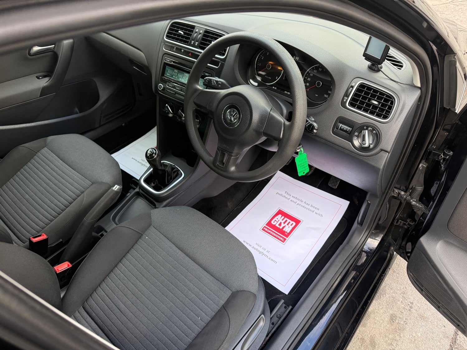 Volkswagen Polo 2013 - Cars