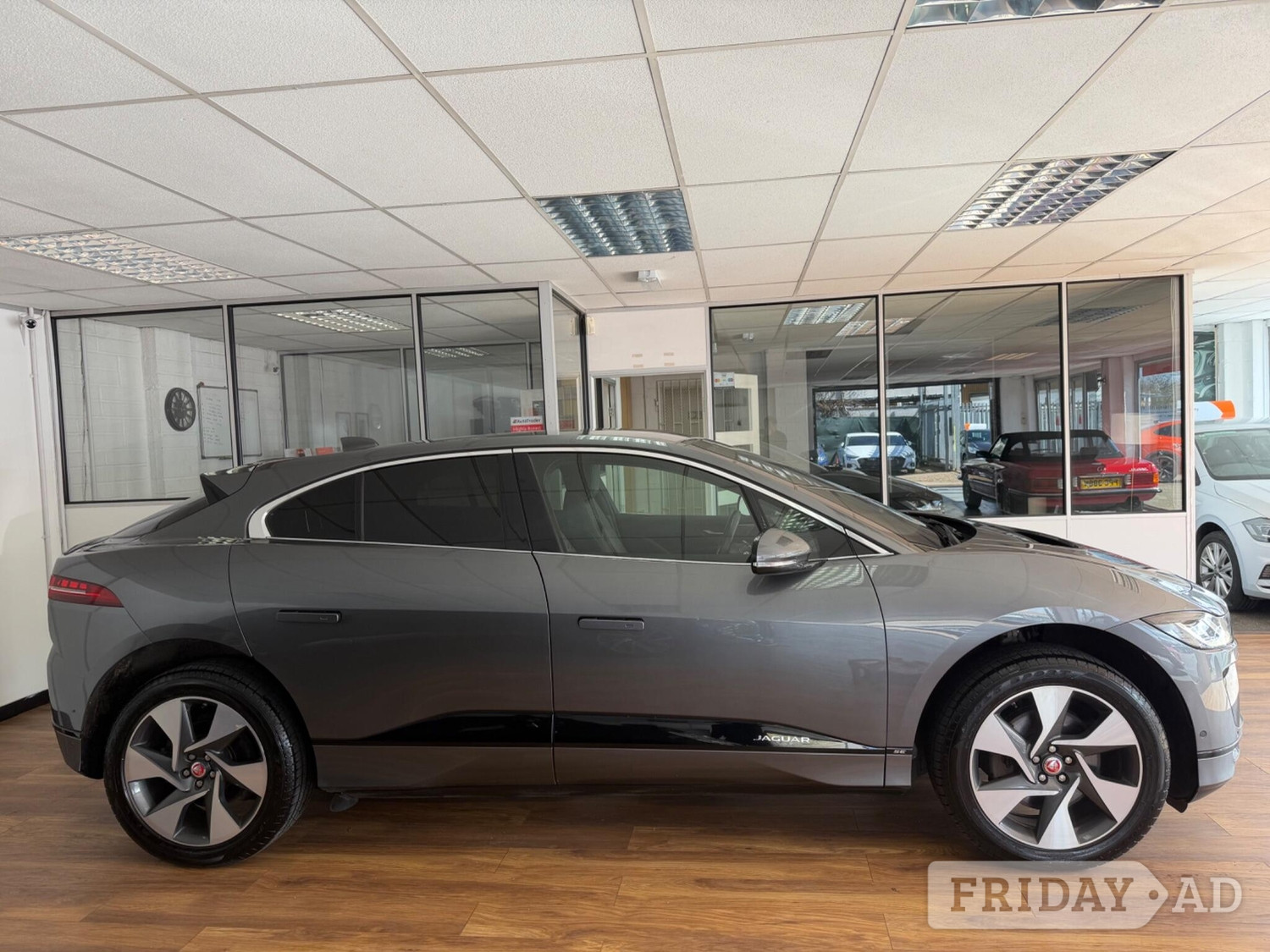 Jaguar I-Pace Sandhurst