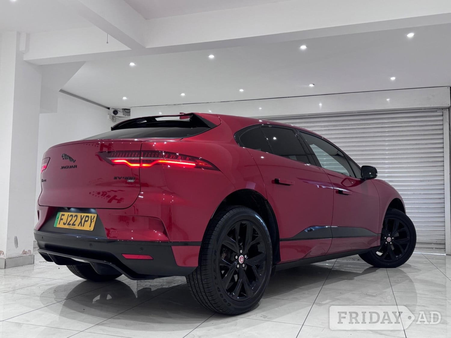 [ berth ]Jaguar I-Pace