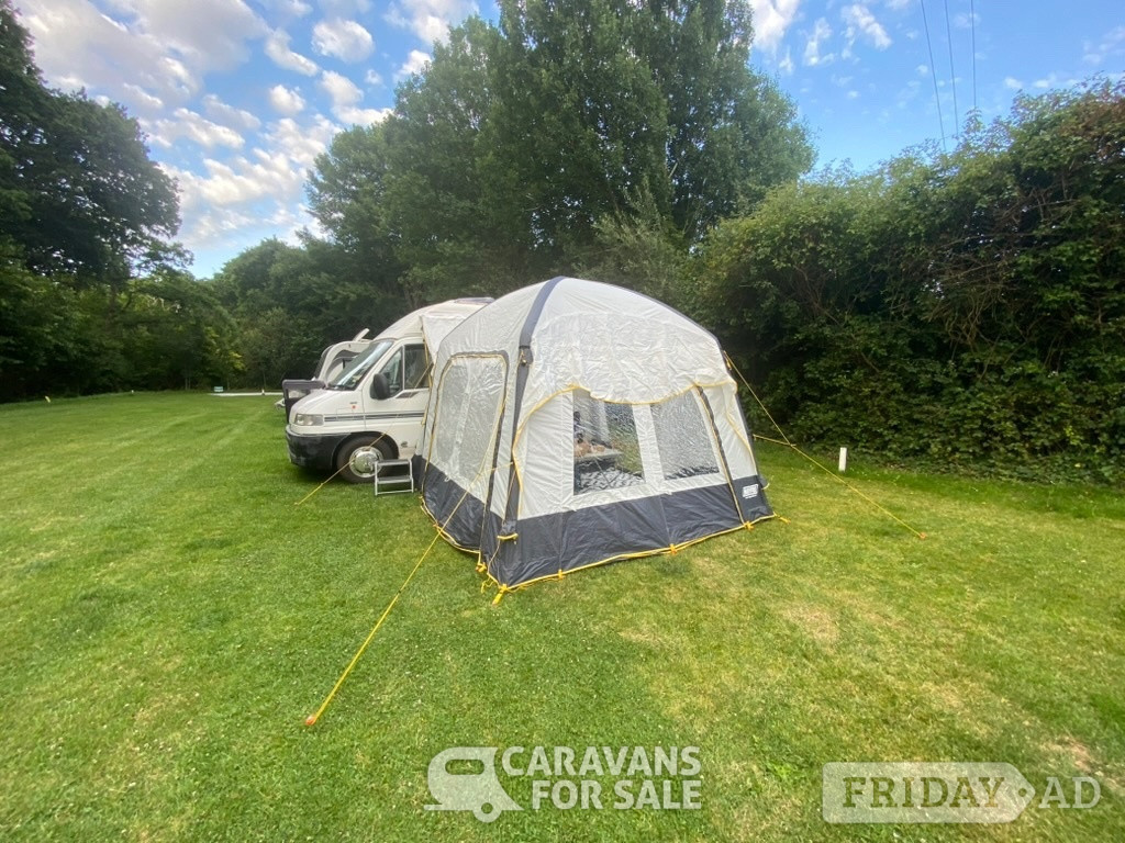 Maypole Crossed Air Driveway Awning MP9545 -  in Chacombe