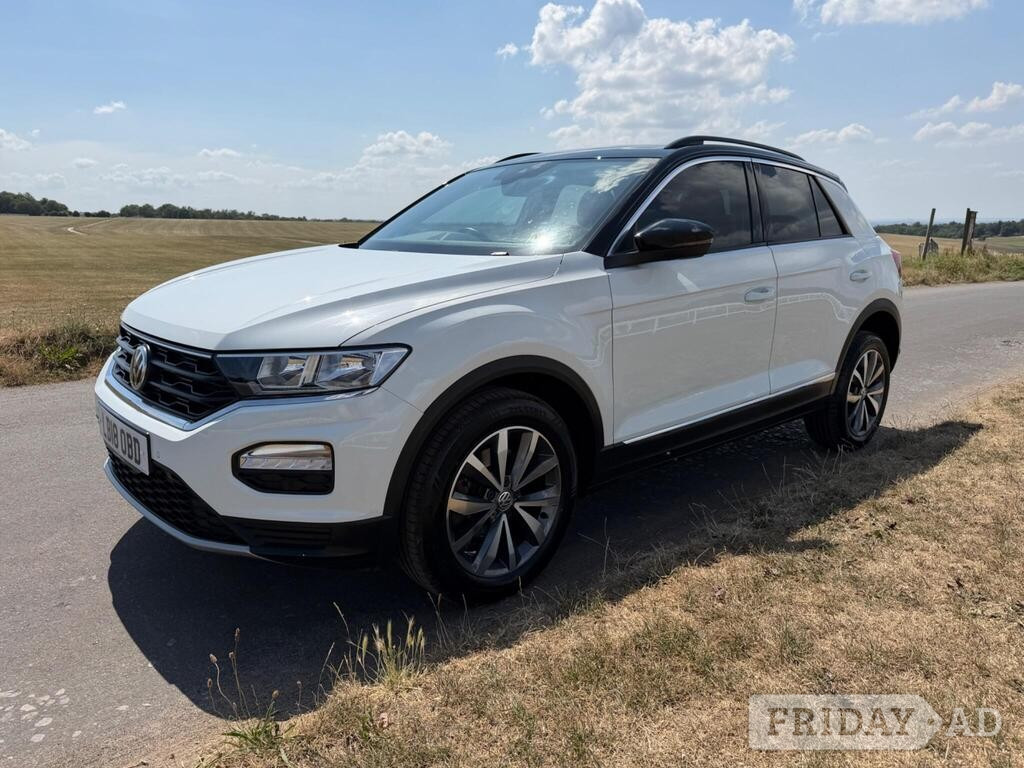 Volkswagen T-Roc 2018 - Cars in Epsom