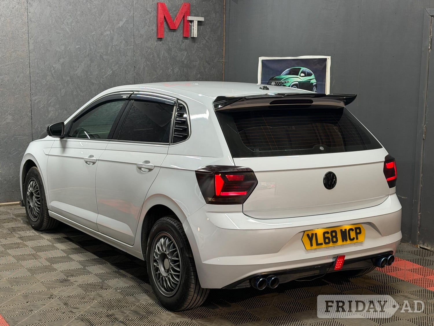 [ berth ]Volkswagen Polo