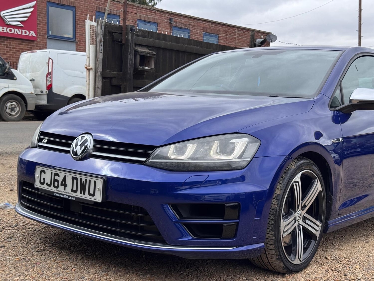 [ berth ]Volkswagen Golf