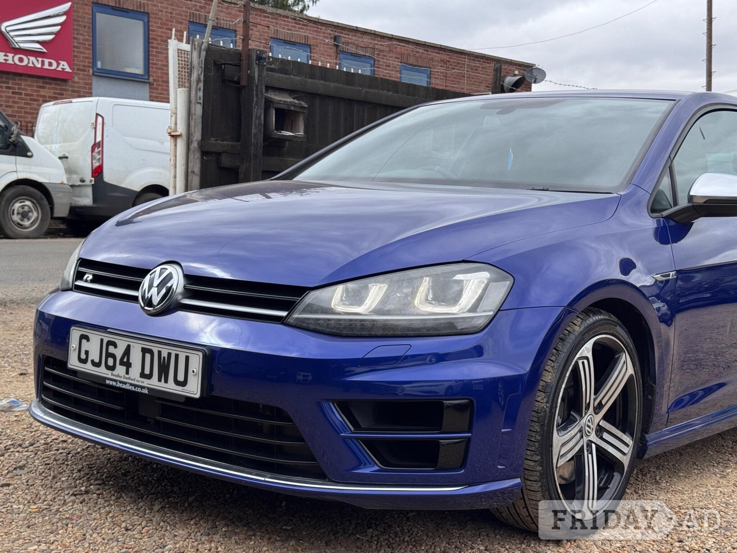 [ berth ]Volkswagen Golf