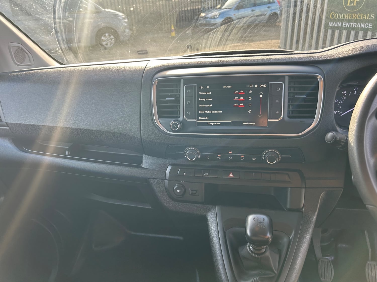 Vauxhall Vivaro 2023 - Vans & Commercial Vehicles