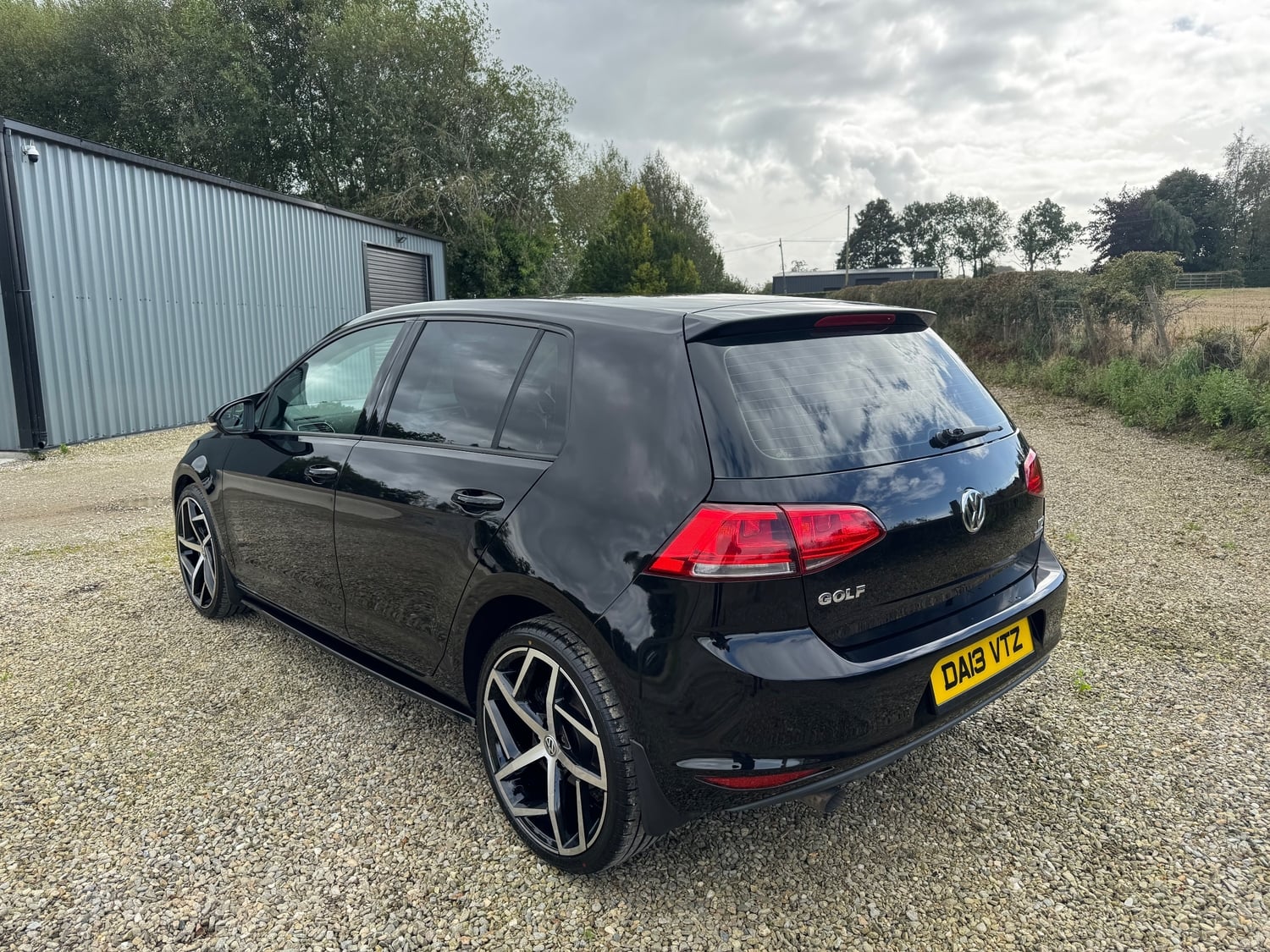 [ berth ]Volkswagen Golf