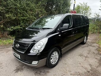 Hyundai i800 2015