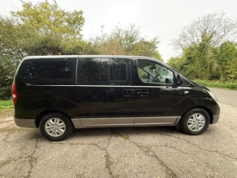 Hyundai i800 2015