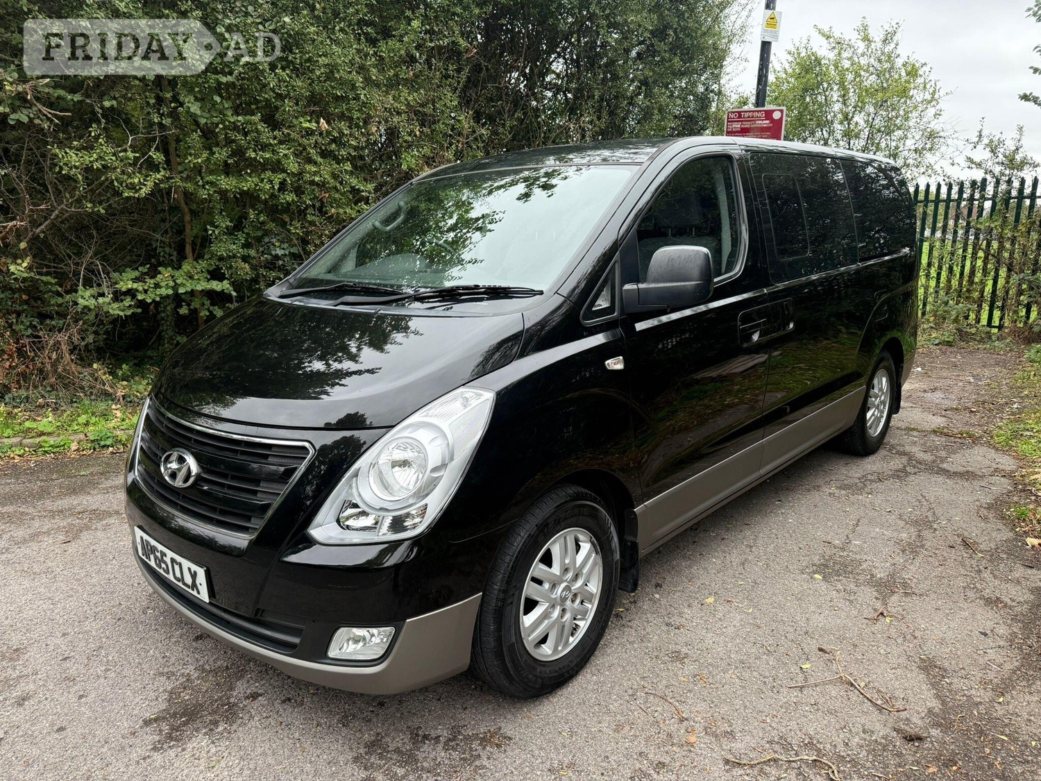 Hyundai i800 Hayes