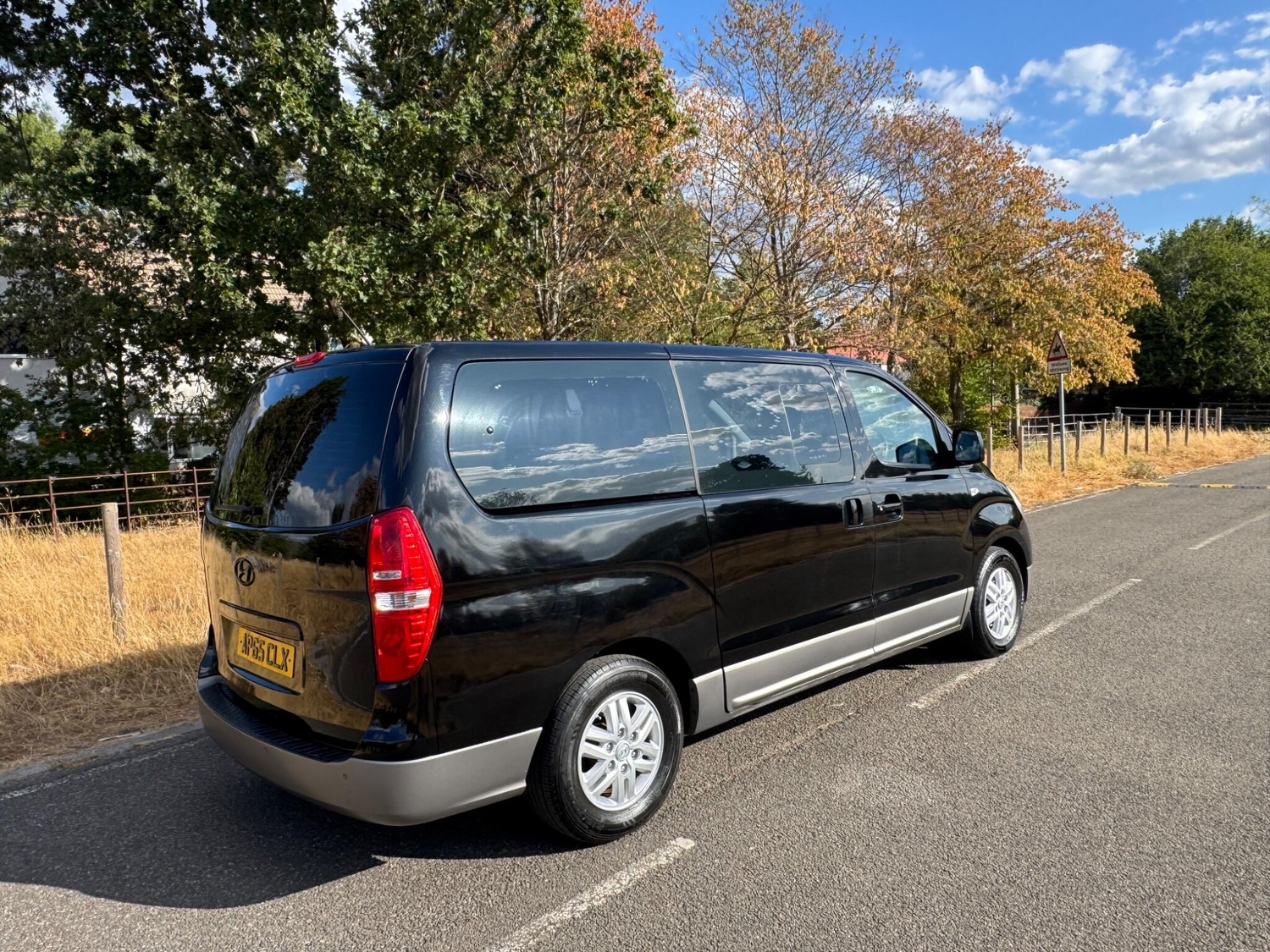 Hyundai i800 Hayes