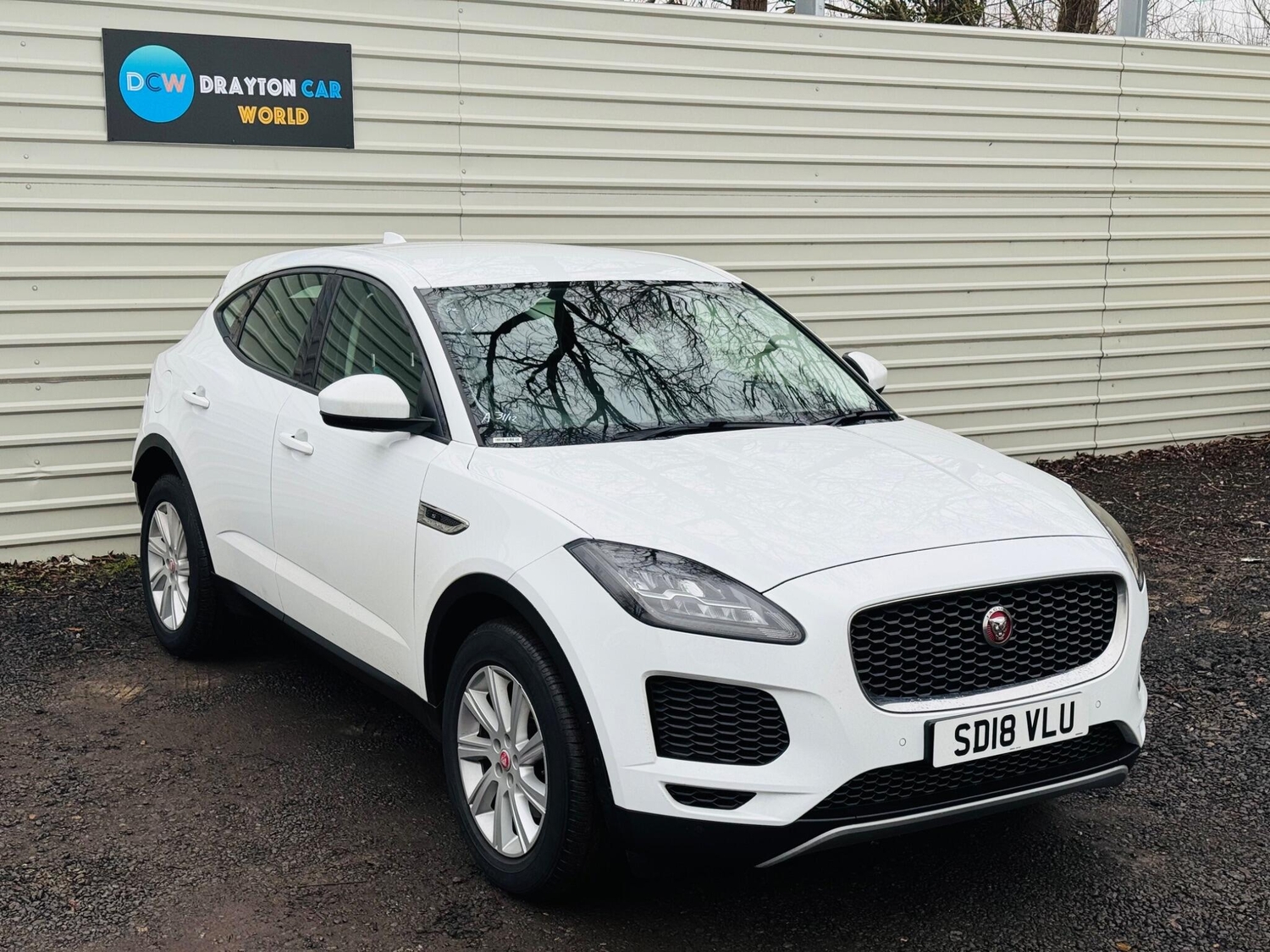 Jaguar E-Pace 2018 - Cars