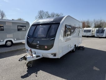 Swift Corniche 16/2 2018