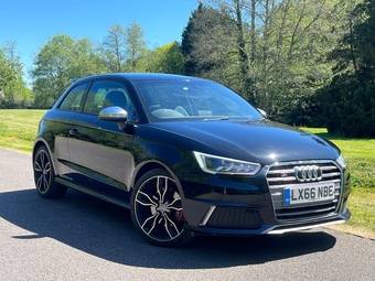 Audi S1 2016