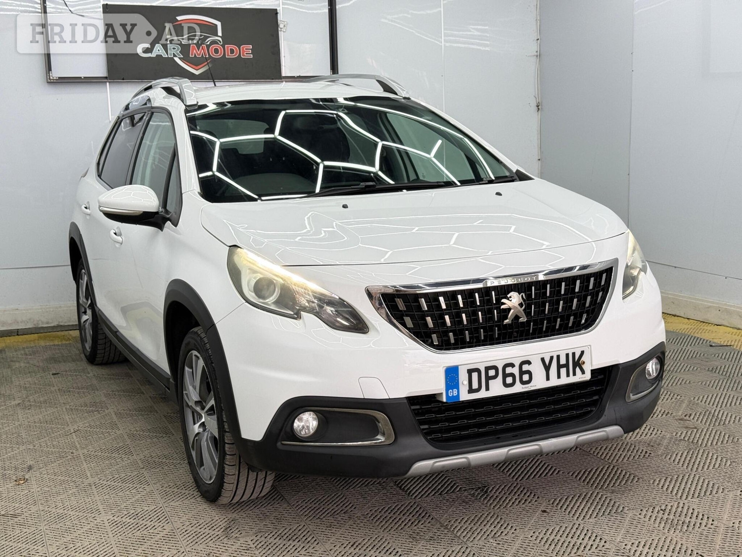 Peugeot 2008 2017 in Hillingdon