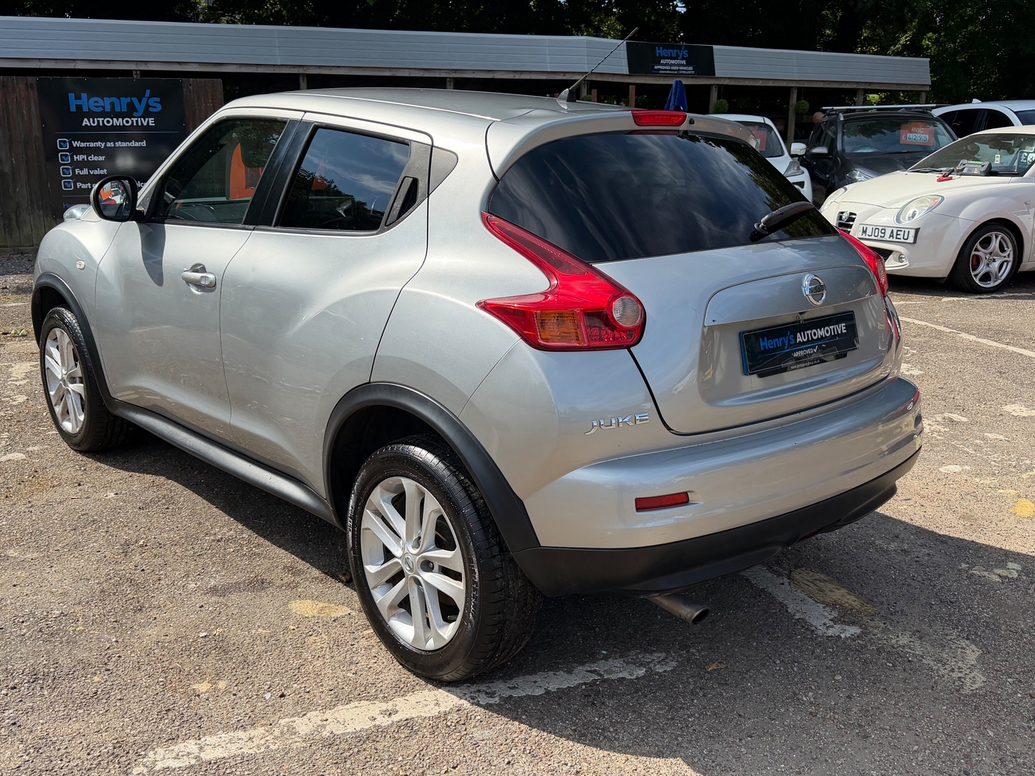 Nissan Juke 2013 - Cars