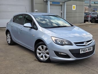 Vauxhall Astra 2014