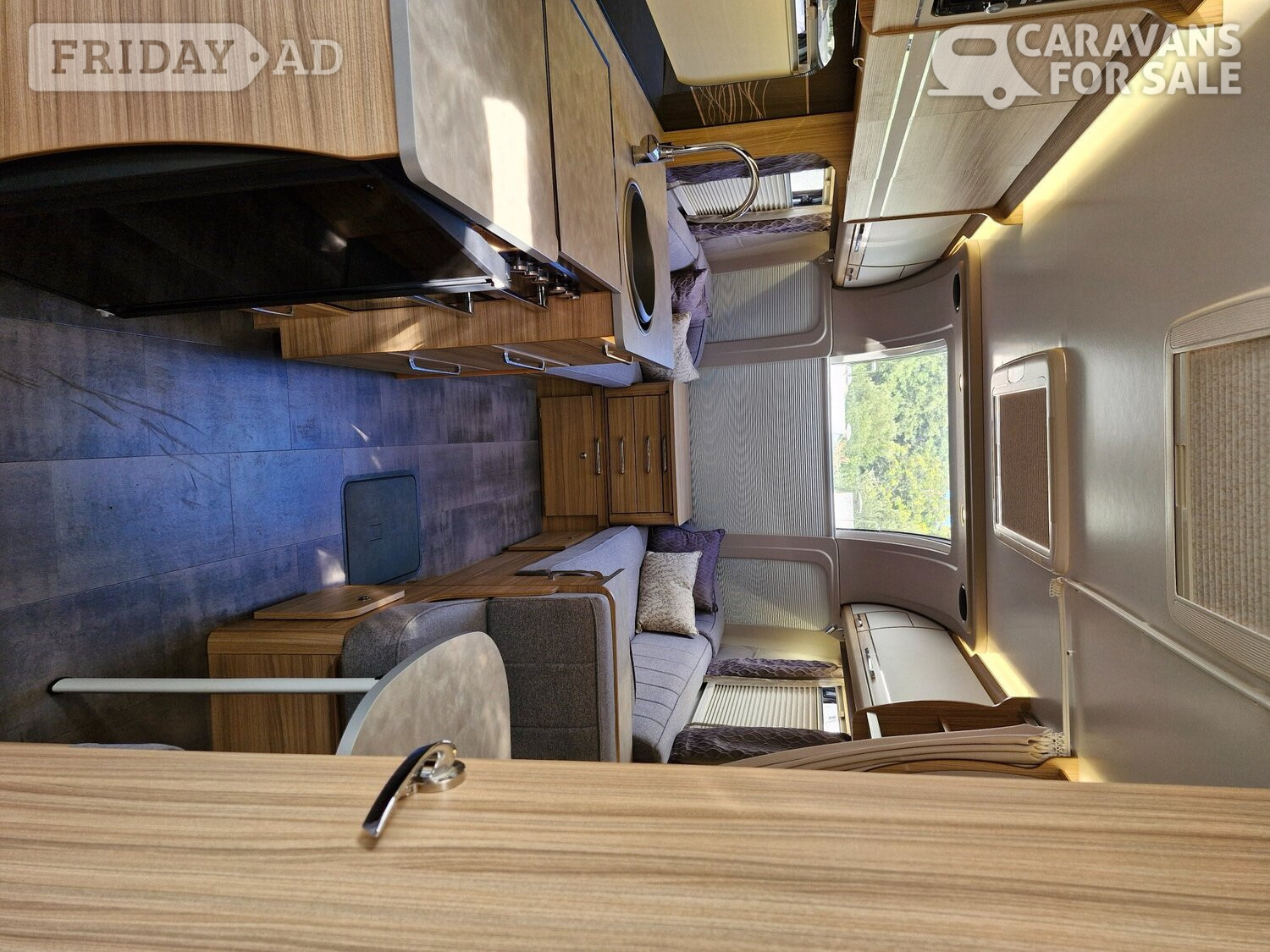[ berth ]Swift Unicorn Madrid 