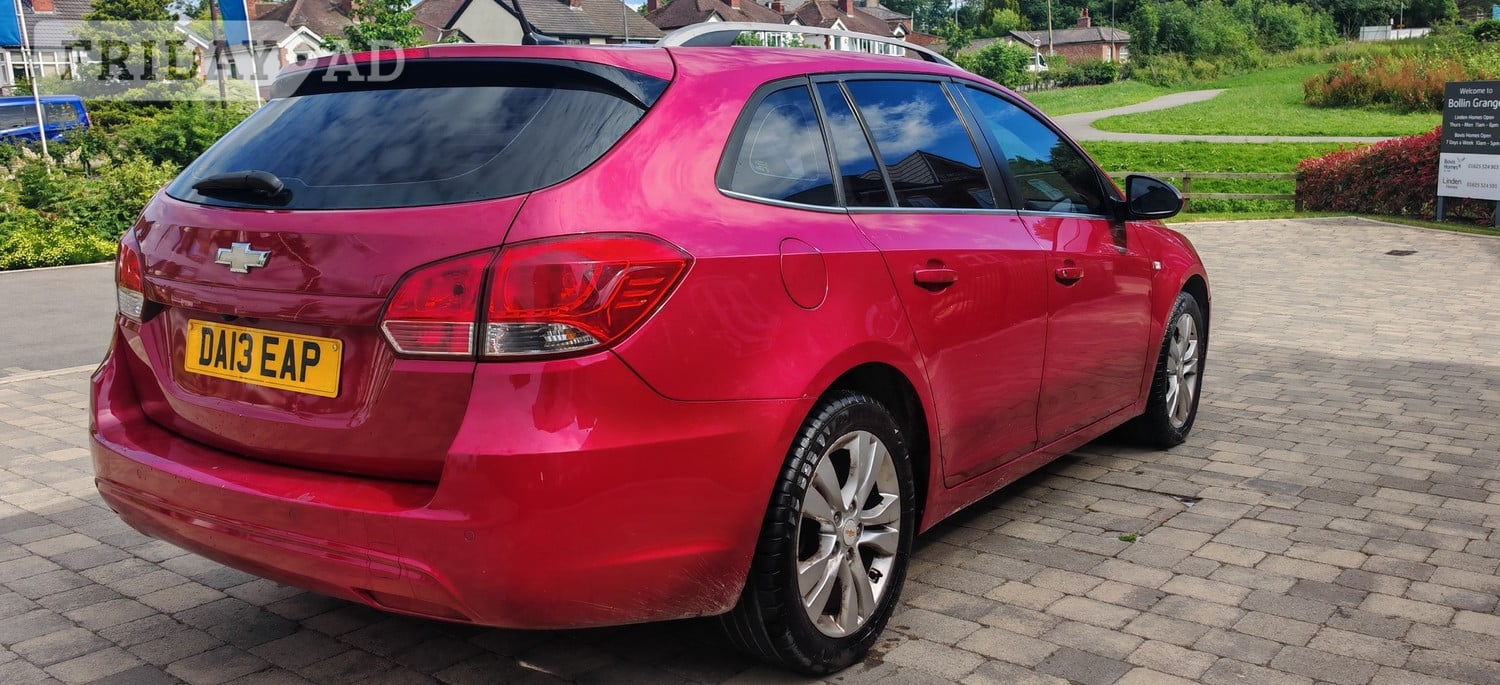 Chevrolet Cruze 2013 - Cars in Macclesfield