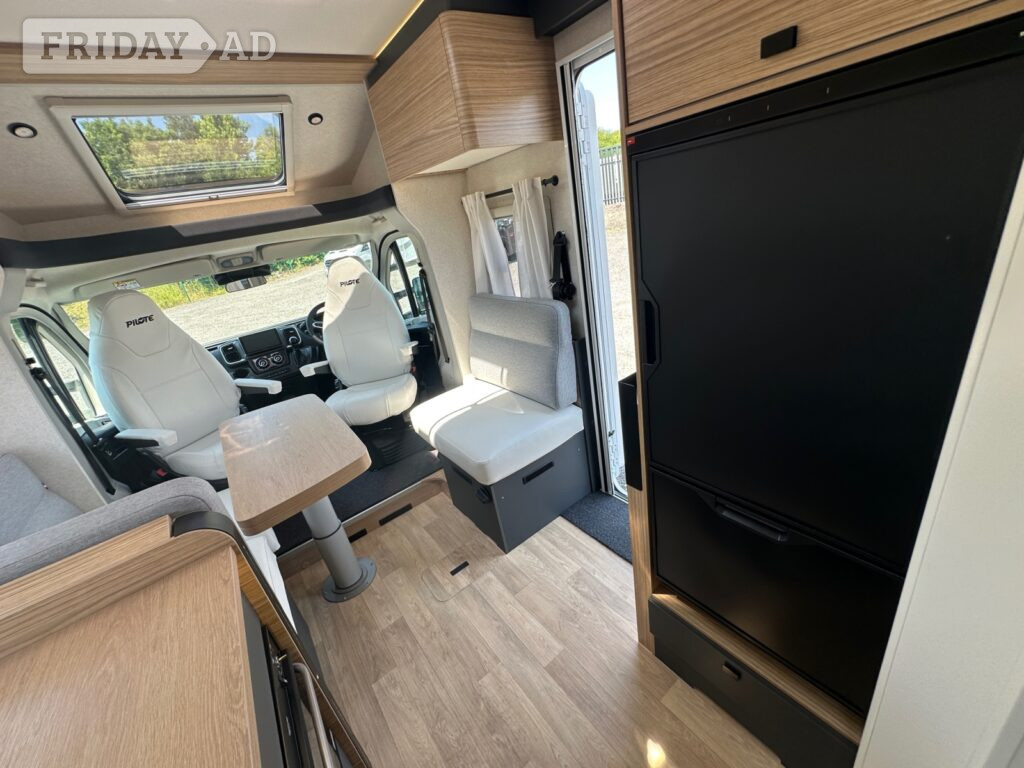 Pilote P740 FGJ Evidence 2026 for sale - Motorhomes & Caravans in Llanelli