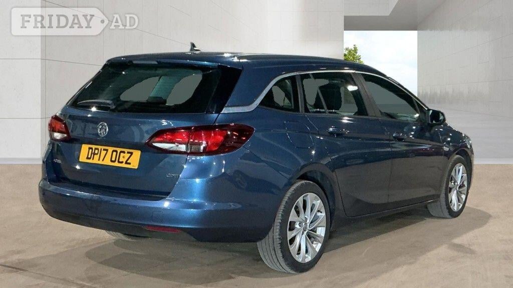 [ berth ]Vauxhall Astra
