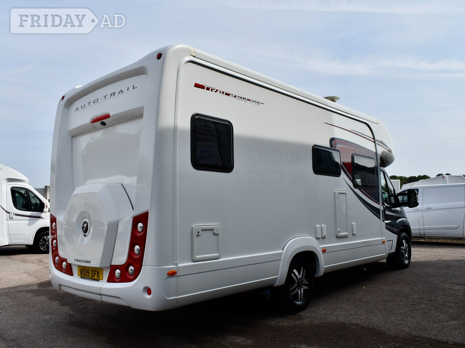Auto-Trail Tracker 2019 - Motorhomes & Caravans