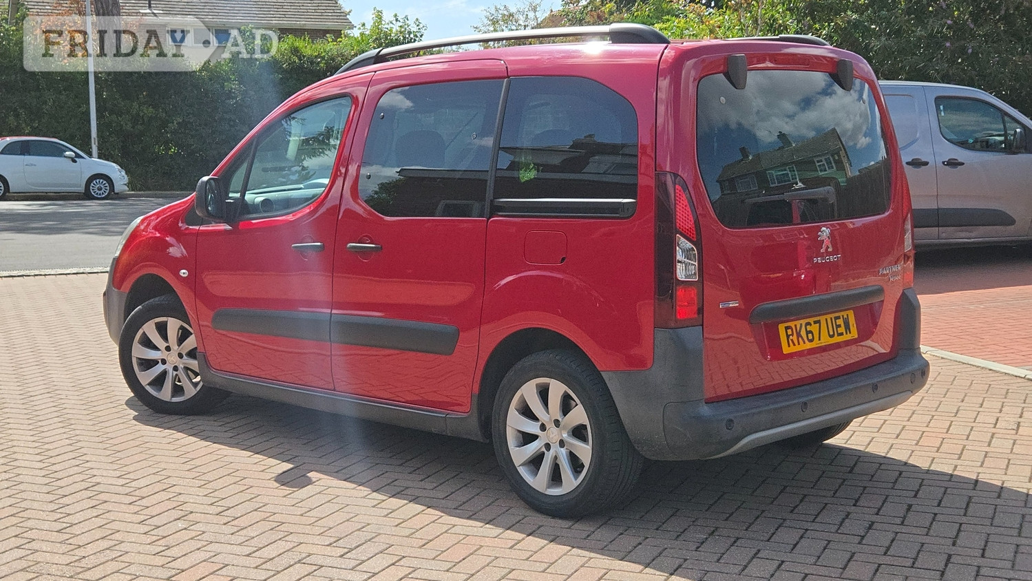 [ berth ]Peugeot Partner Tepee