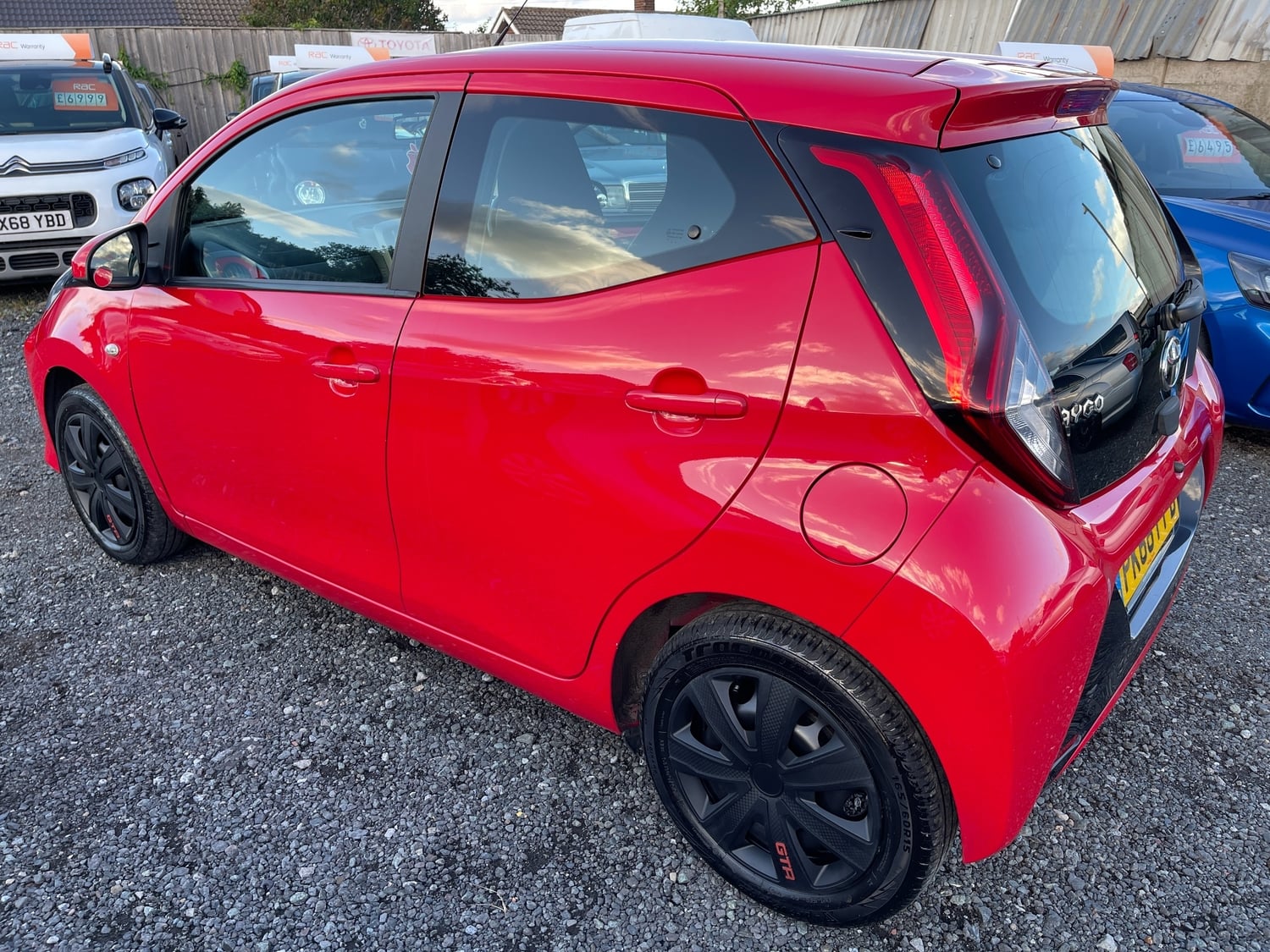 Toyota Aygo 2018 - Cars