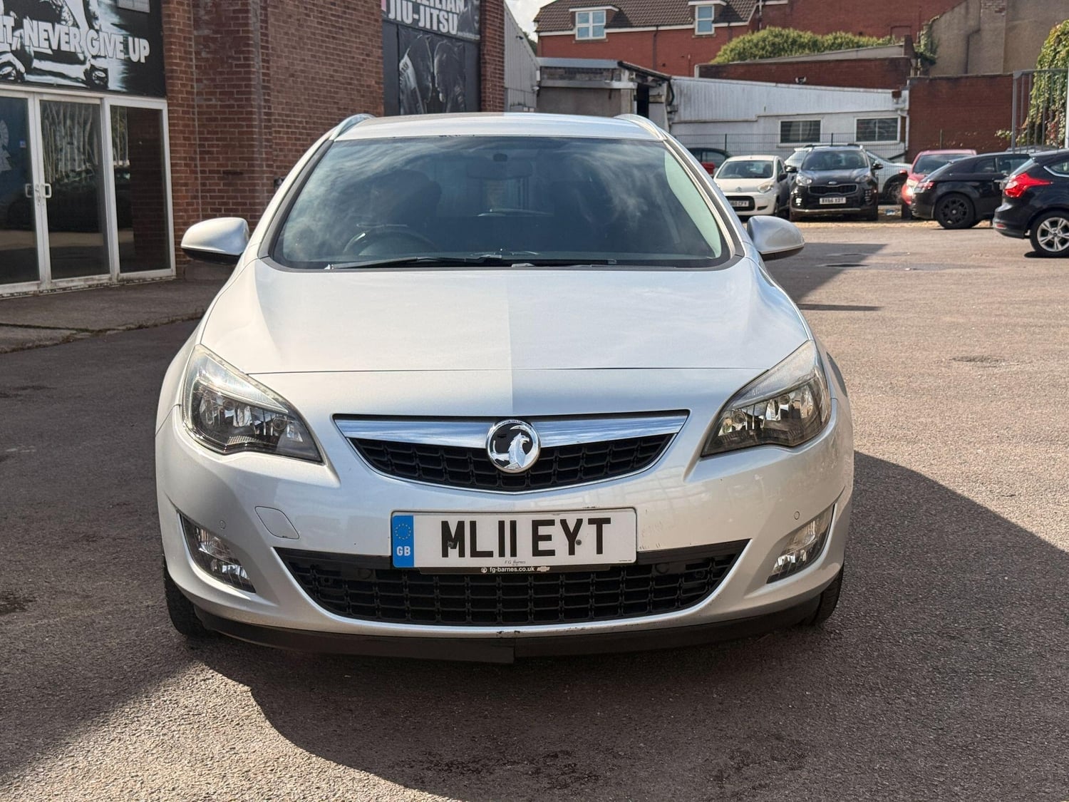 Vauxhall Astra 2011 - Cars