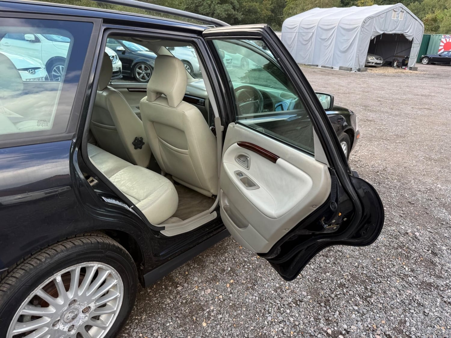 Volvo V40 2004 - Cars