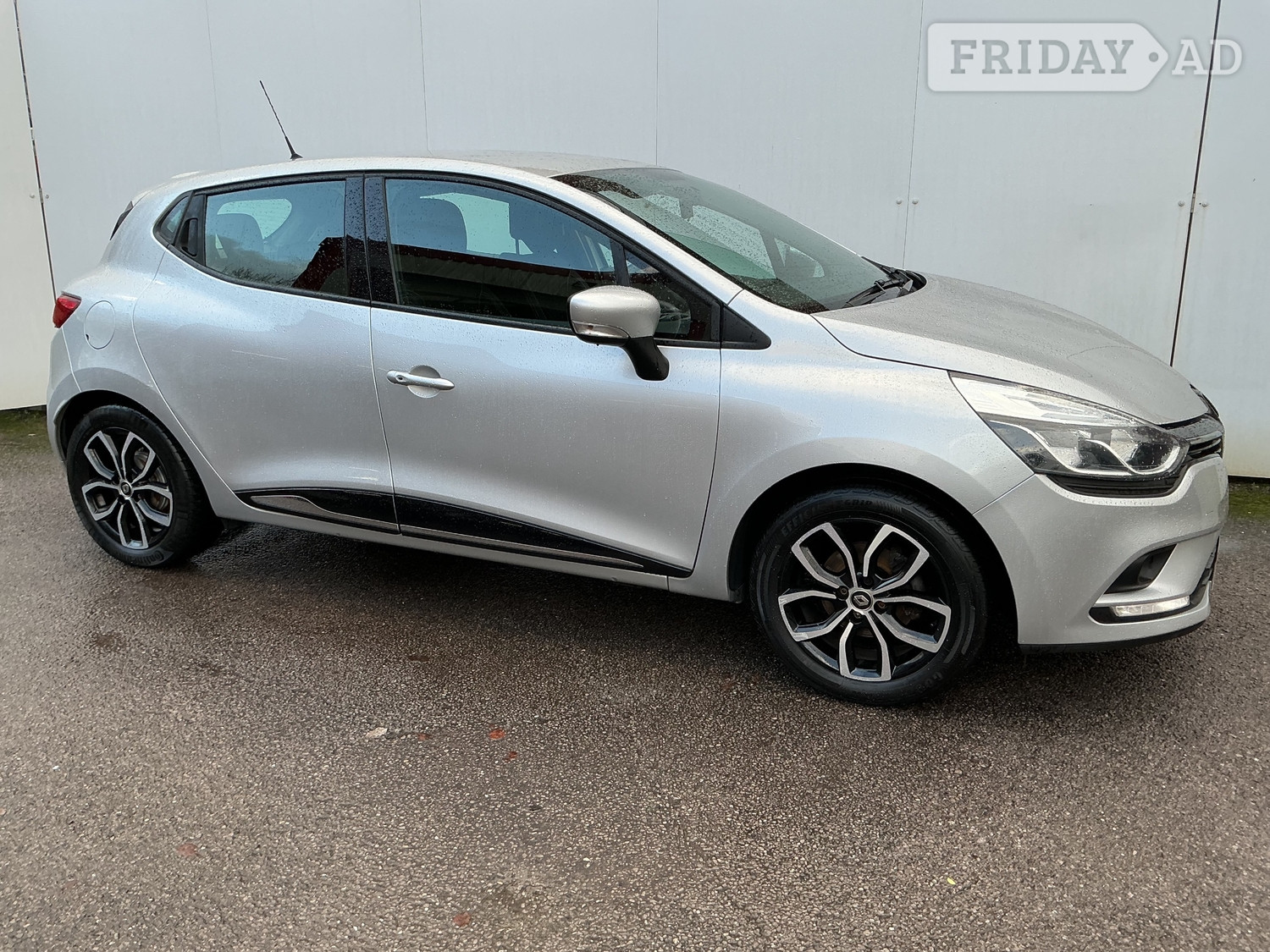 Renault Clio 2019 - Cars