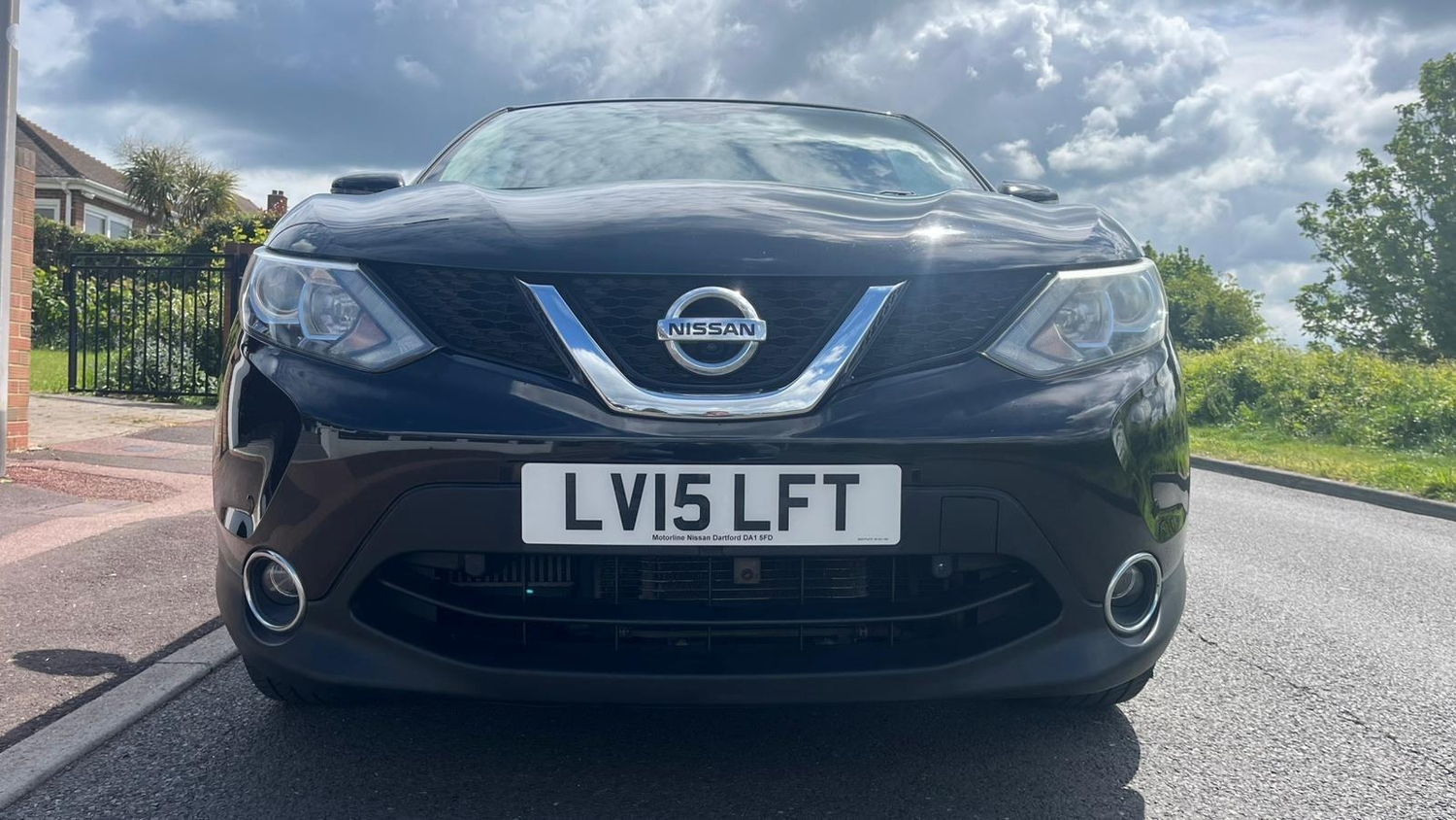 Nissan Qashqai 2015 - Cars in Chatham