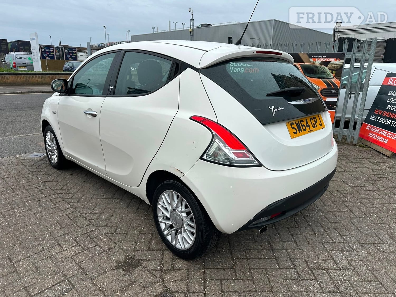 [ berth ]Chrysler Ypsilon