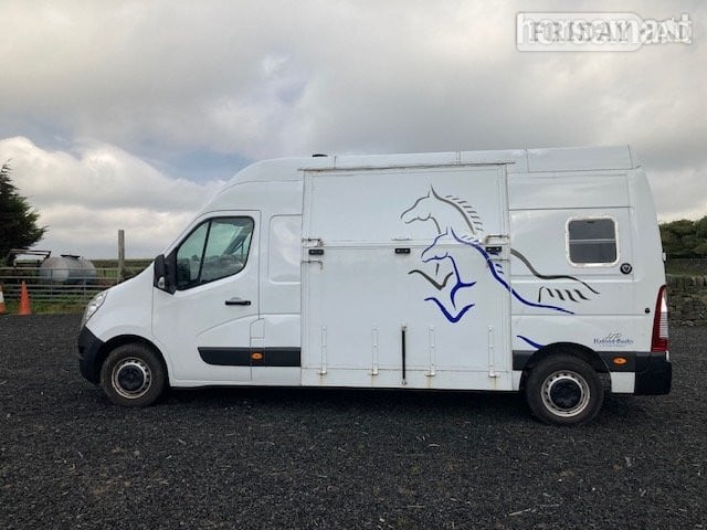 Hanson Busby Renault Master Halifax