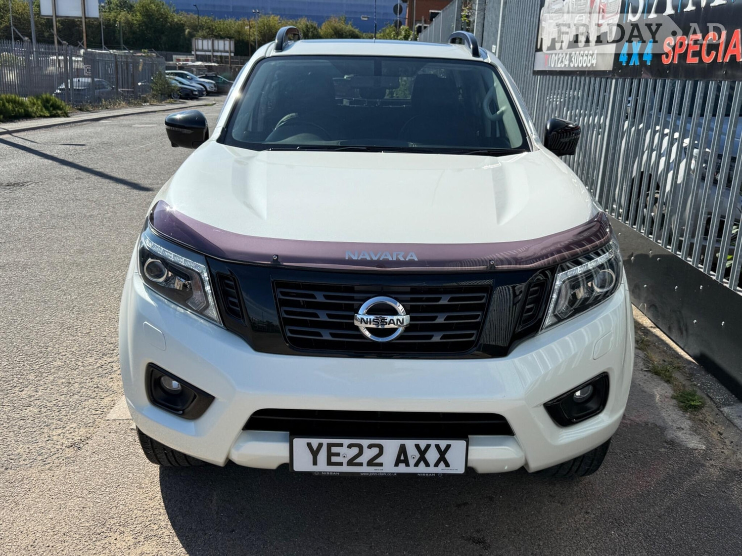 Nissan Navara Bedford
