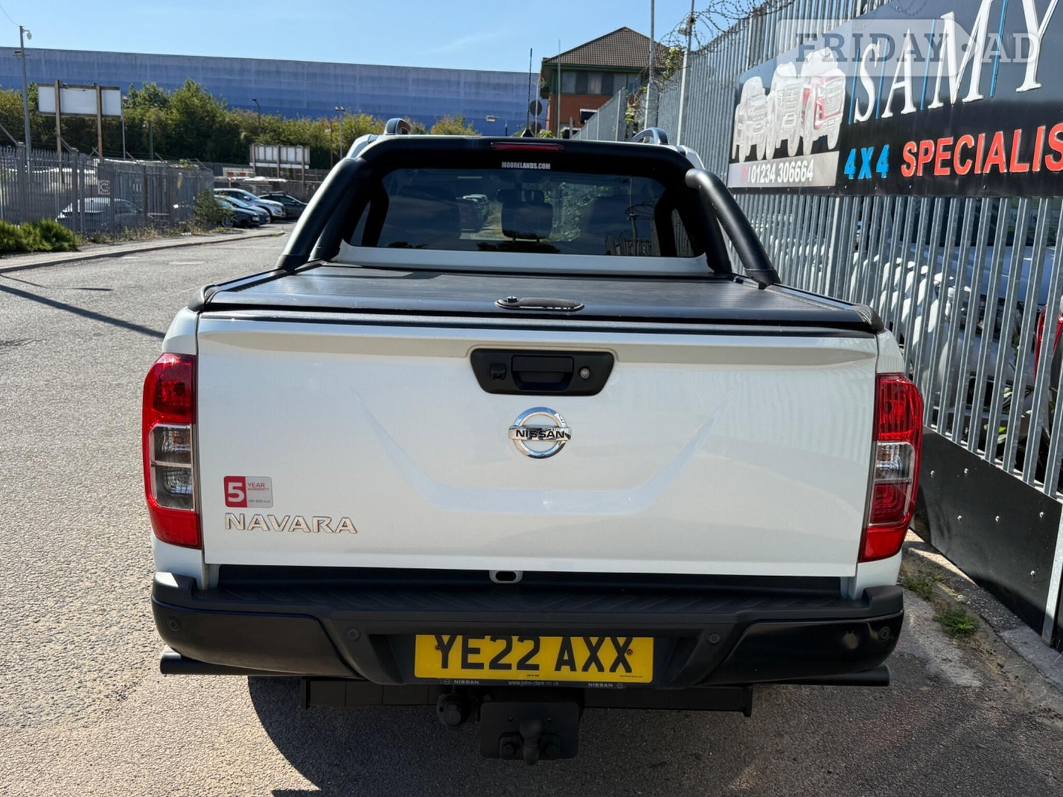 Nissan Navara 2022 - Vans & Commercial Vehicles