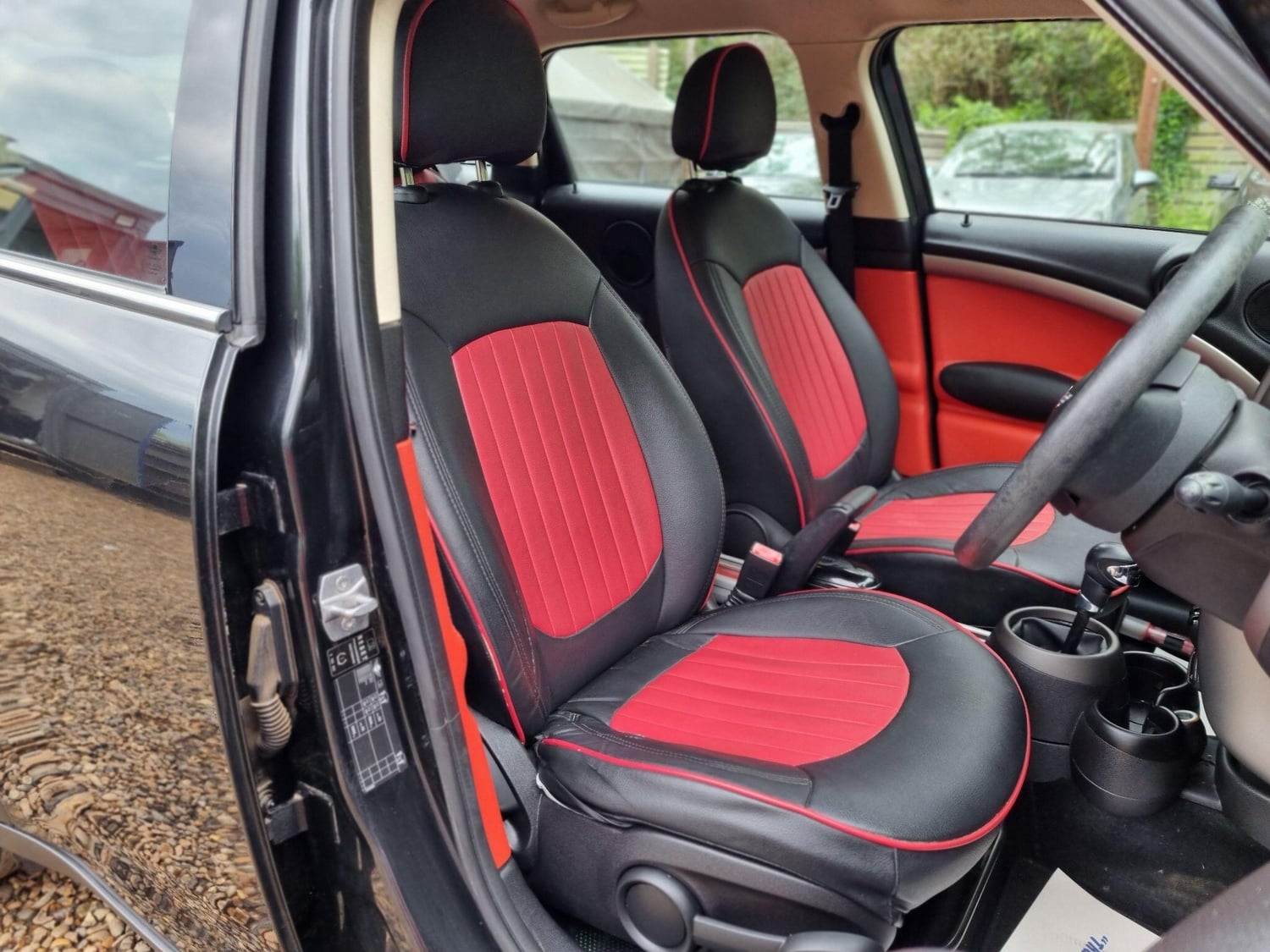 Mini Countryman Chertsey